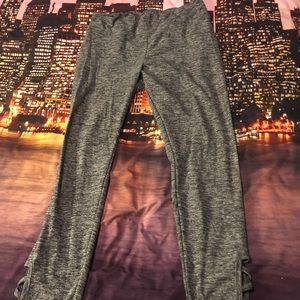 Gray leggings large
